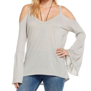 Chaser Cold Shoulder Peplum Sleeve V Neck Size Med